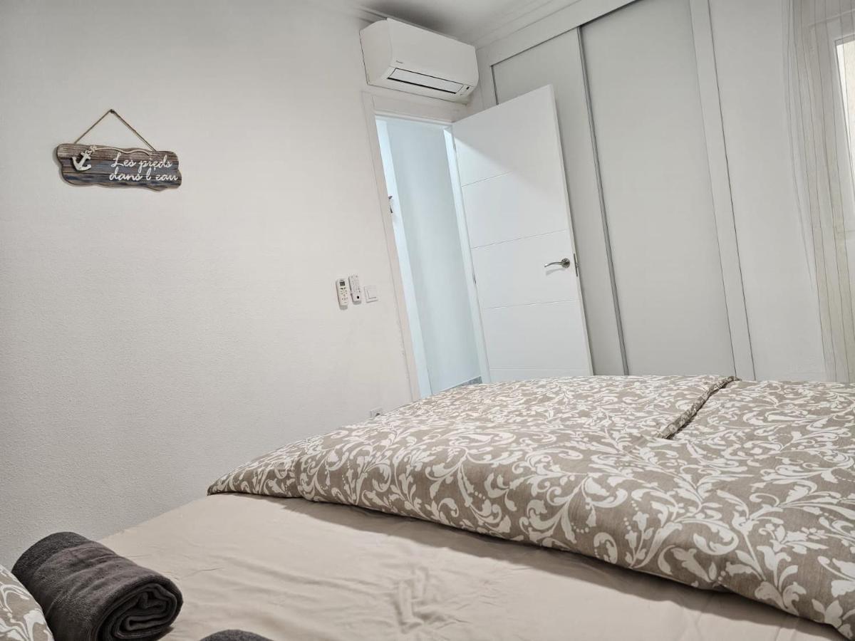 Hda Apartment 2. Torrevieja Exterior foto